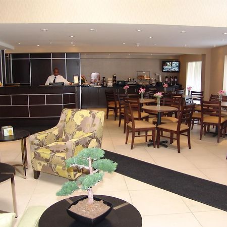Comfort Inn East Scarborough Торонто Ресторан фото