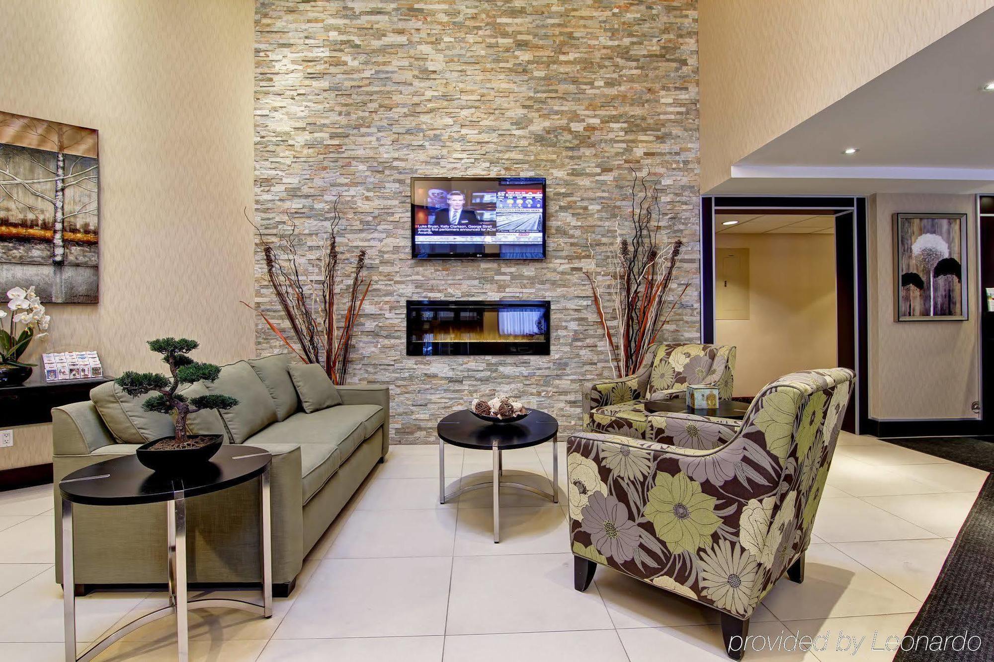 Comfort Inn East Scarborough Торонто Экстерьер фото